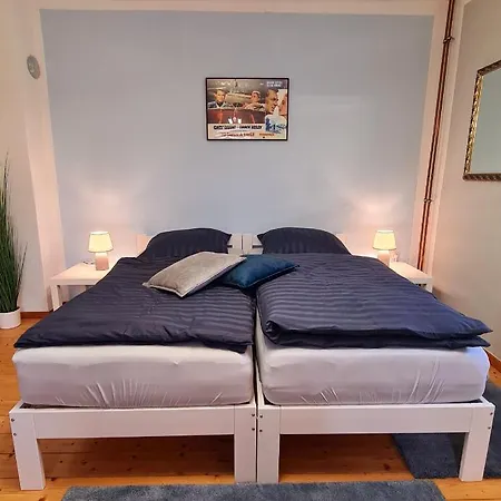 Modernes -room Cary Grant- Nahe Frankfurt Mit Miniküche *